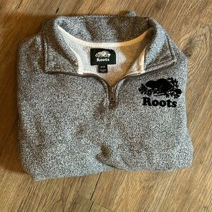 Roots quarter zip